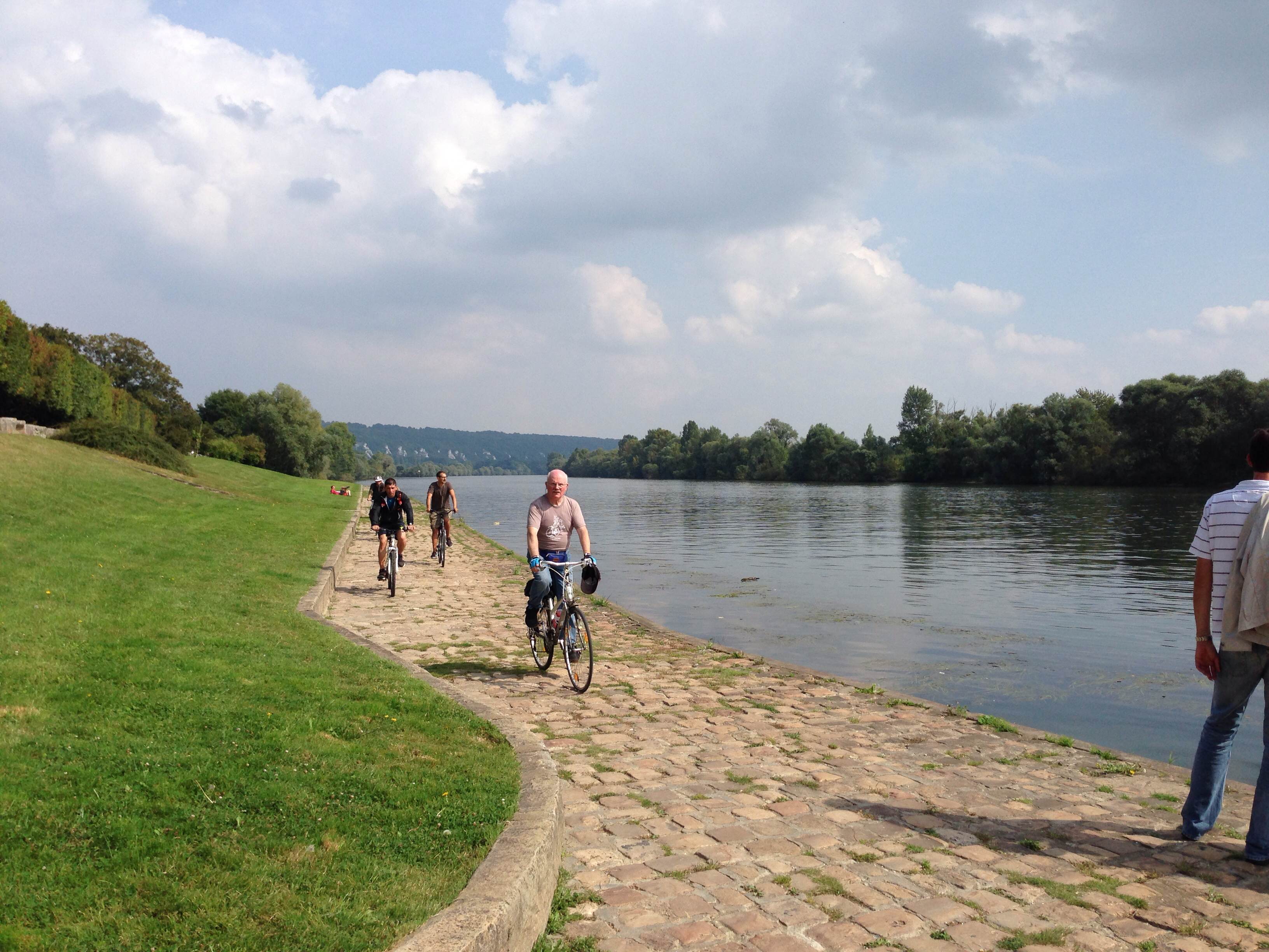 Balade vélo sales bord de seine